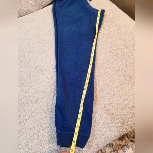 Nike joggers - Picture 2 of 3